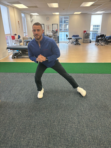 Alternating Lateral Lunge